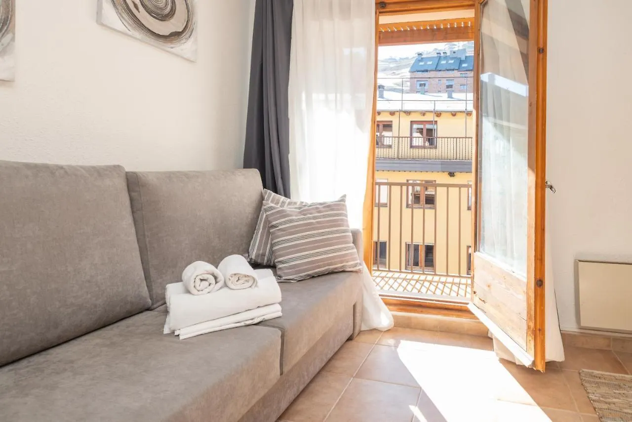 Mikka-Nevada Luxe Lägenhet Pas De La Casa